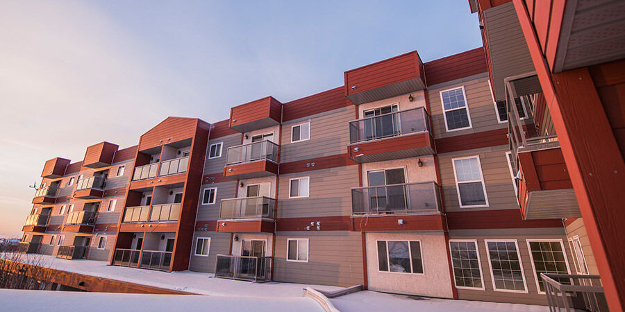 Stanton Suites Hotel Yellowknife Exterior foto