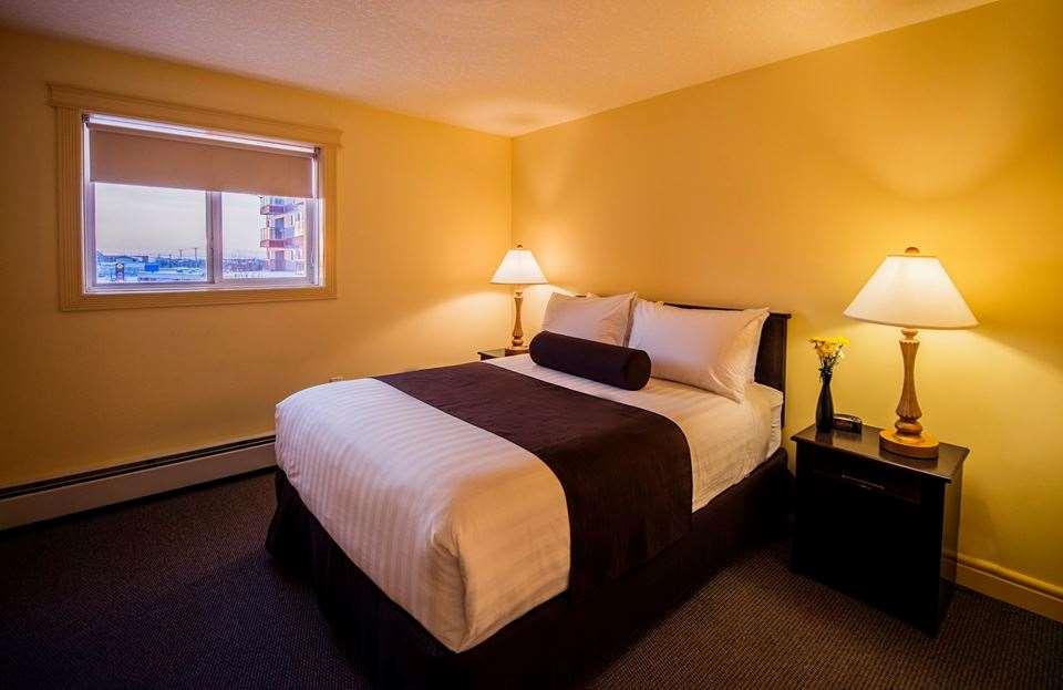 Stanton Suites Hotel Yellowknife Zimmer foto